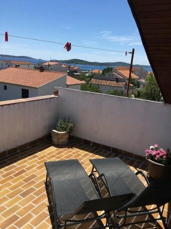Apartmani Tarle - Vodice - Photo3