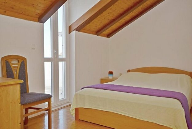 Apartment and Rooms Ive - Photo3