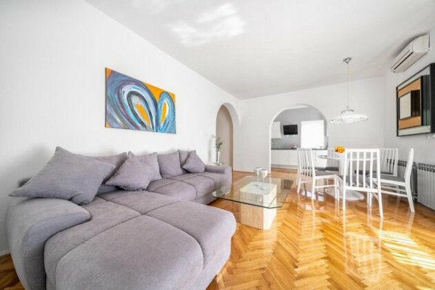 Apartments and Room Anka - Photo5