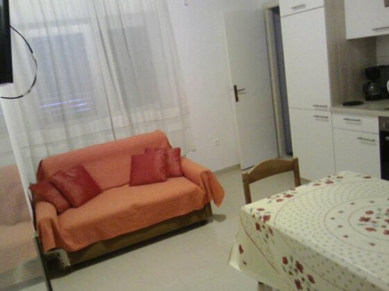 Apartments Grgurev - Photo2