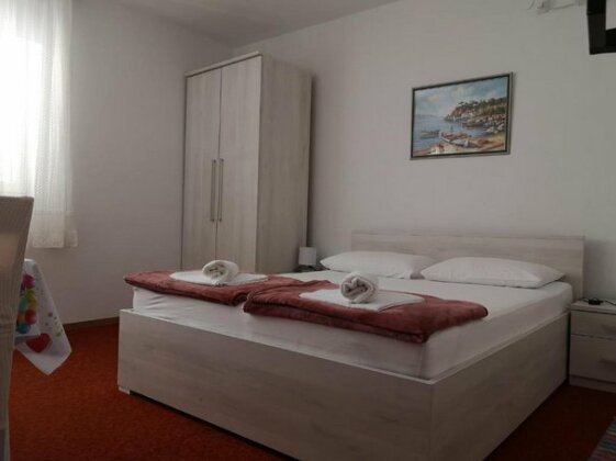 Apartments & Rooms Samohod - Photo3