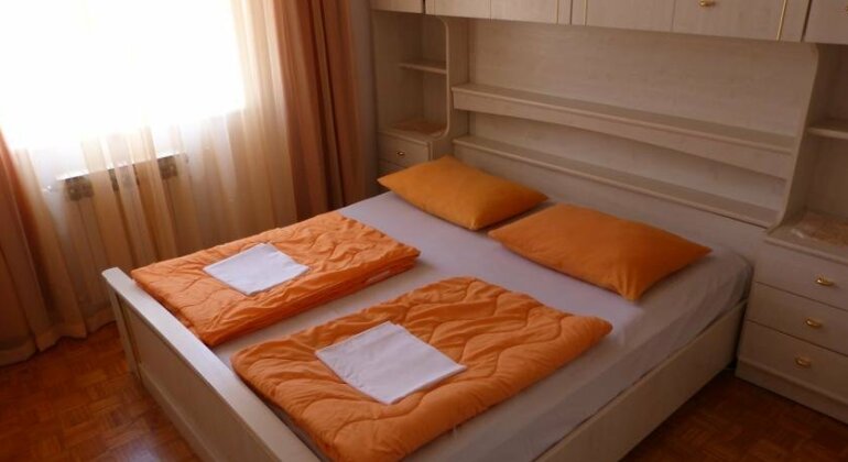 Apartments Suri - Photo2