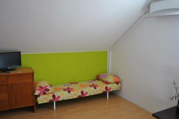 Holiday Home Kins Place - Photo2