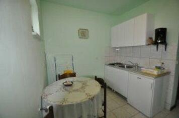 Apartments Vrbnik - Photo3