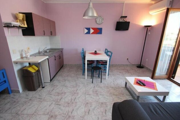 Apartment Sandi Vrsar - Photo3