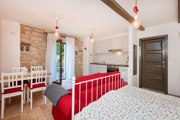 Old town studio and apartment - Photo3