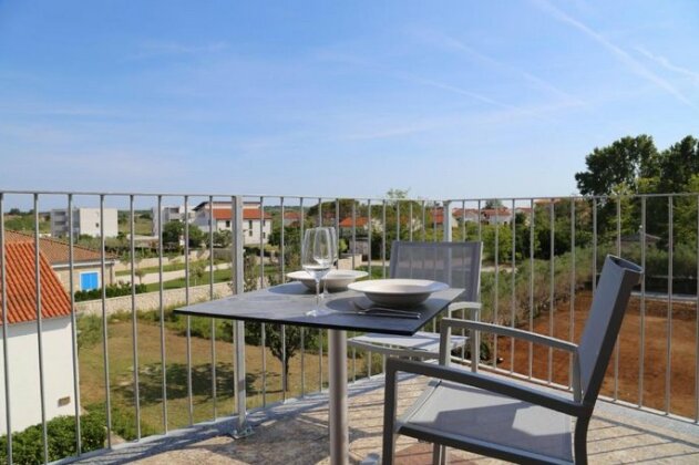 Mk Apartments Nin - Photo4