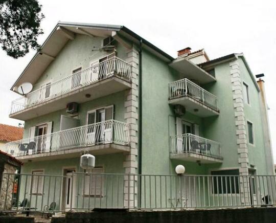 Apartments Vuksic Zablace
