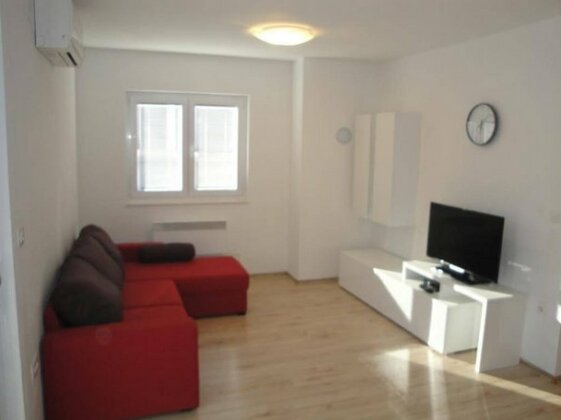Apartment INKA Nice and Comfy - Photo3