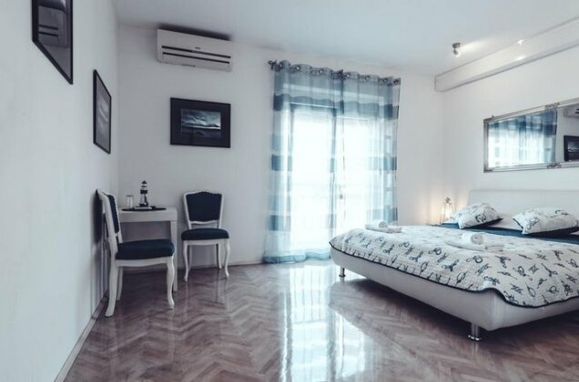 Apartments Barkajol-Center - Photo4