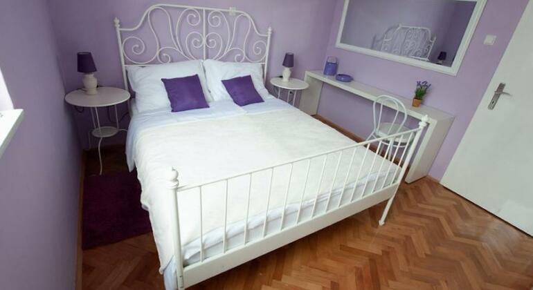 Center of City Apartments - Photo4