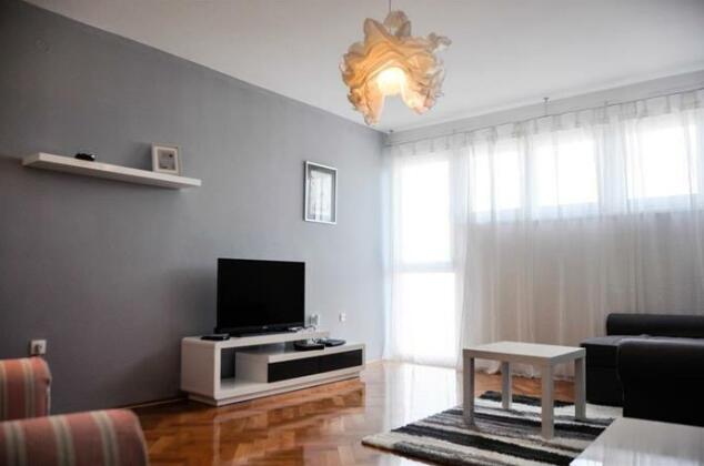 Town Center Apartments - Photo2