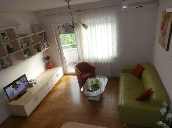Apartment Dena - Photo3