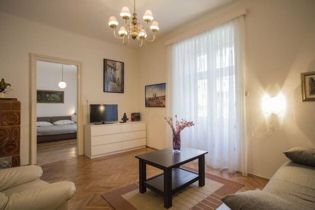 Apartment King Zvonimir - Photo5