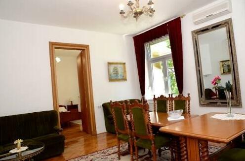 Apartment Quiet Center Zagreb - Photo2