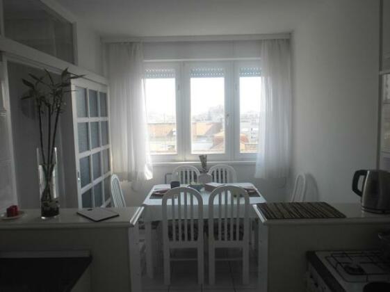 Apartment White&Bright - Photo5