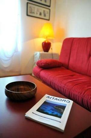 Happy Home Apartment - Photo2
