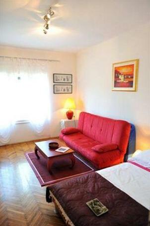 Happy Home Apartment - Photo3