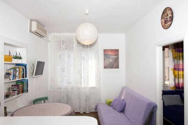 Lillys Cozy Apartment - Photo3