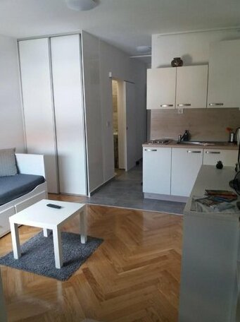 Studio Apartman Ozaljska 96 - Photo2