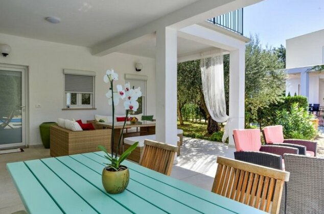 Apartments & Villa Darko - Photo2