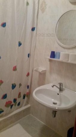 Guesthouse Braco - Photo4
