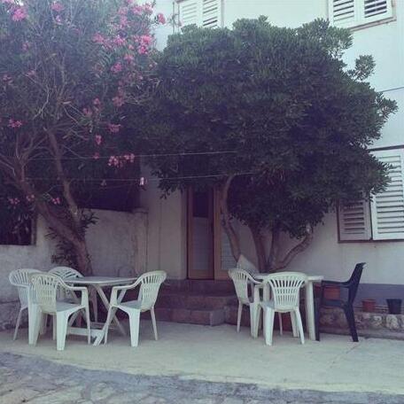 Holiday home Kustici II - Photo3