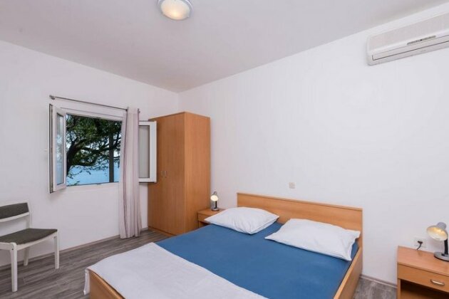 Holiday Home Dingac - Photo5