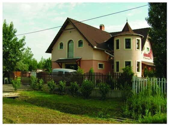 Korevar Cottage - Photo2