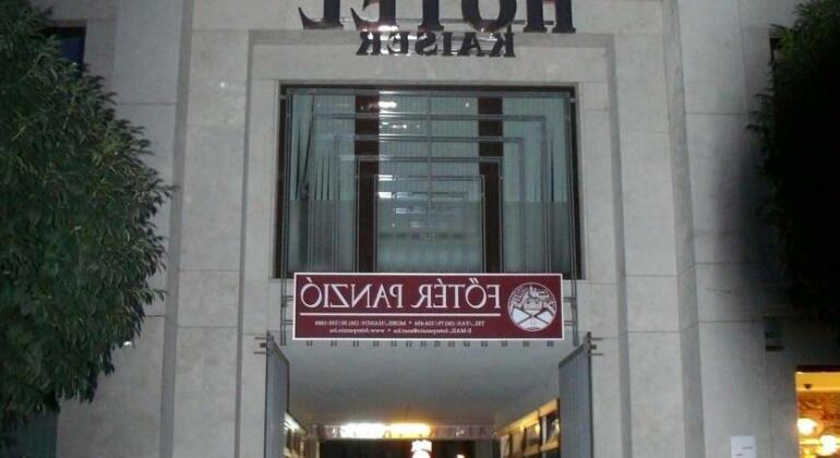 Hotel Kaiser Panzio - Photo3