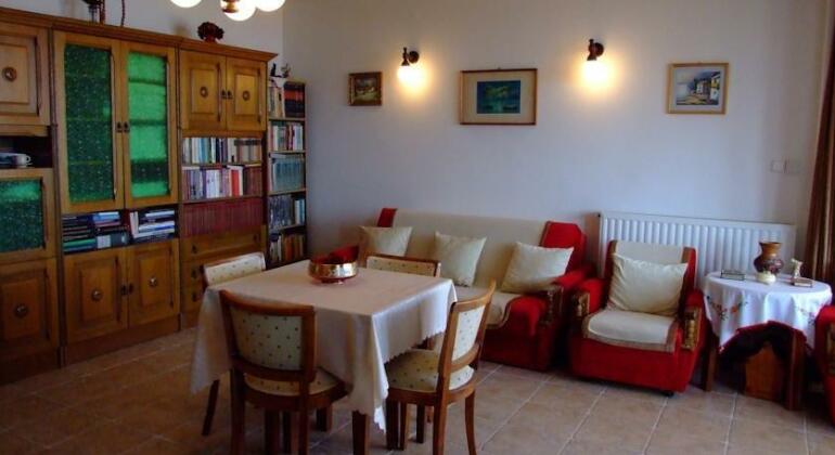 Nadfedeles Apartmanhaz - Photo4