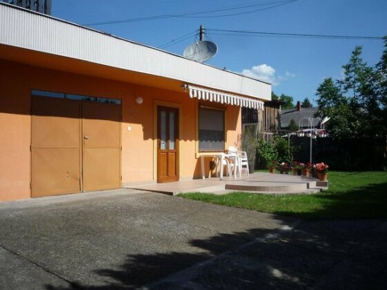 Molnar Vendeghaz - Photo2