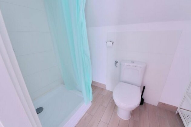 Oliver Inn - Photo2