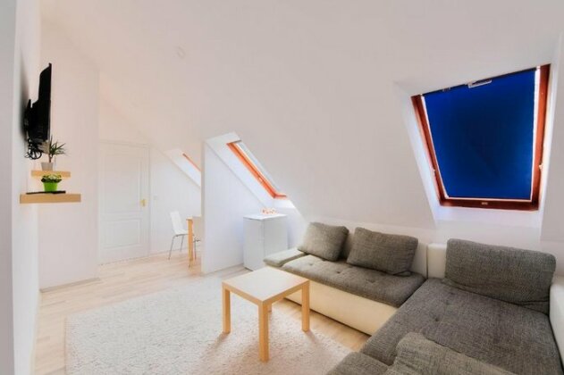 Oliver Inn - Photo3