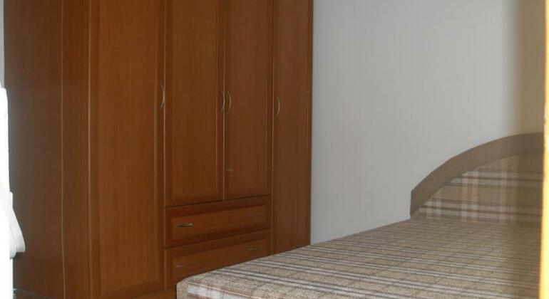 Zoldhaz Apartmanok - Photo3