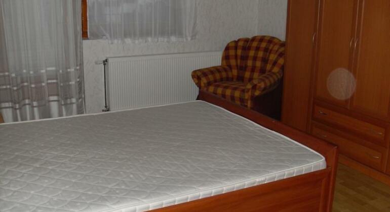Zoldhaz Apartmanok - Photo4
