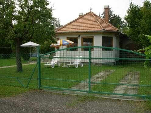 Balaton Haz - Photo2