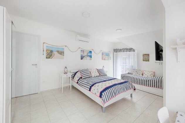 TopART Apartman and Home - Photo2