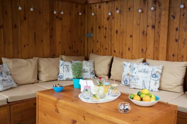 TopART Apartman and Home - Photo4