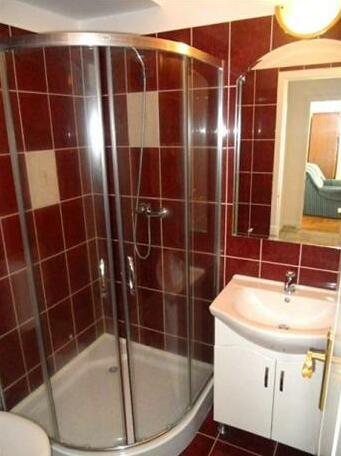 Eden Villa Csaladi Apartmanhaz - Photo5