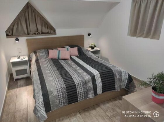 Fured Apartmanhaz - Photo3