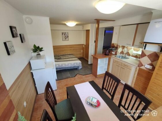 Fured Apartmanhaz - Photo5