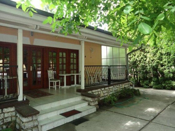Holiday Apartmanhaz Balatonfured - Photo2