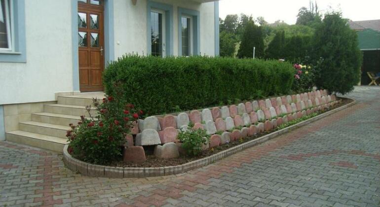 Hollik Apartmanhaz - Photo5