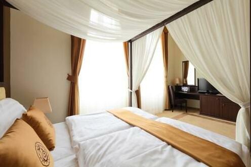 Ipoly Residence - Executive Hotel Suites - Photo4