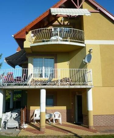 Kristaly Panorama Villa - Photo3