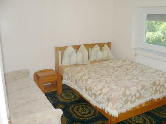 Hunyadi Holiday Home - Photo3