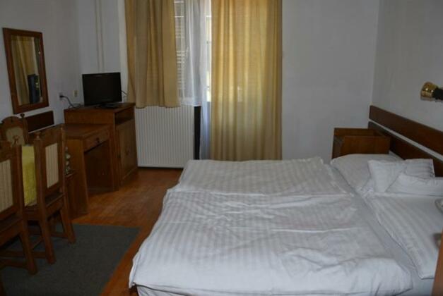 Harmonia Apartmanhaz - Photo4
