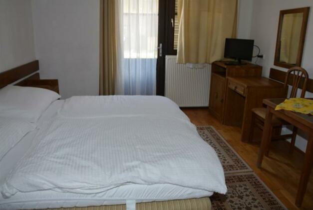 Harmonia Apartmanhaz - Photo5