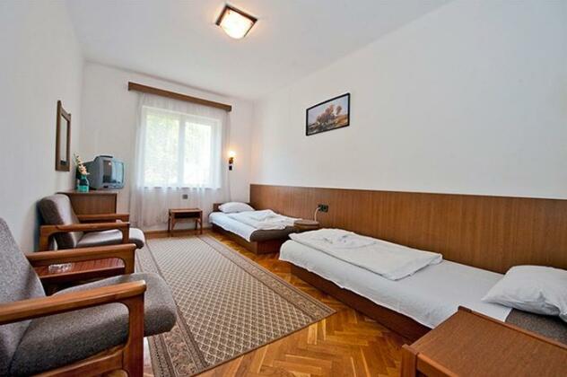 Siraly Hotel - Photo5